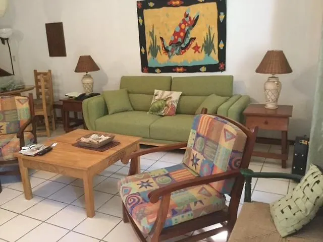 Apartamento Centric, Clean, Safe, With Pool & Monkey Visitors